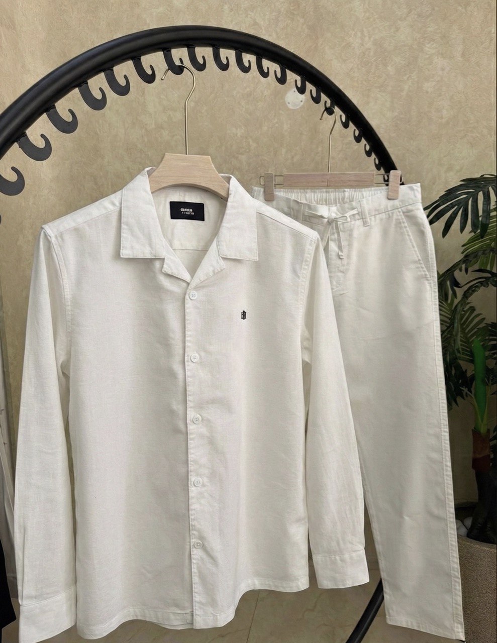 Prestige Top & Bottom Set Of Linen, Luxury And Style